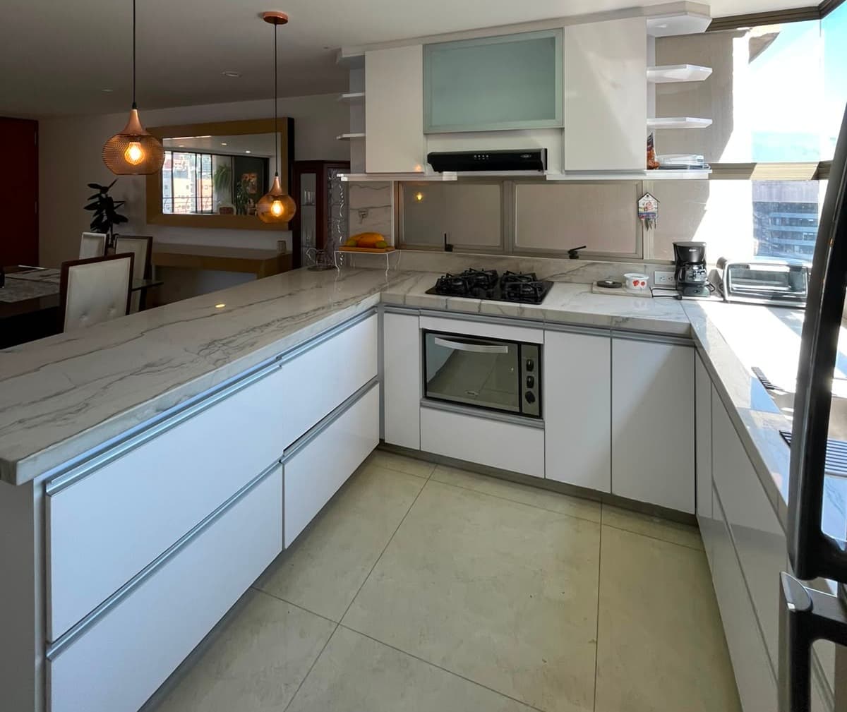 Apartamento en arriendo en Medellín — foto 3 de 9