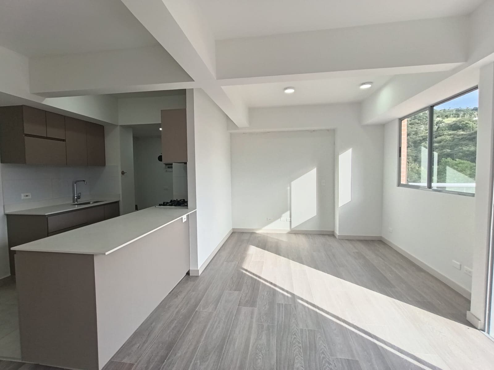 Apartamento en arriendo en Asdesillas Sabaneta — foto 4 de 17