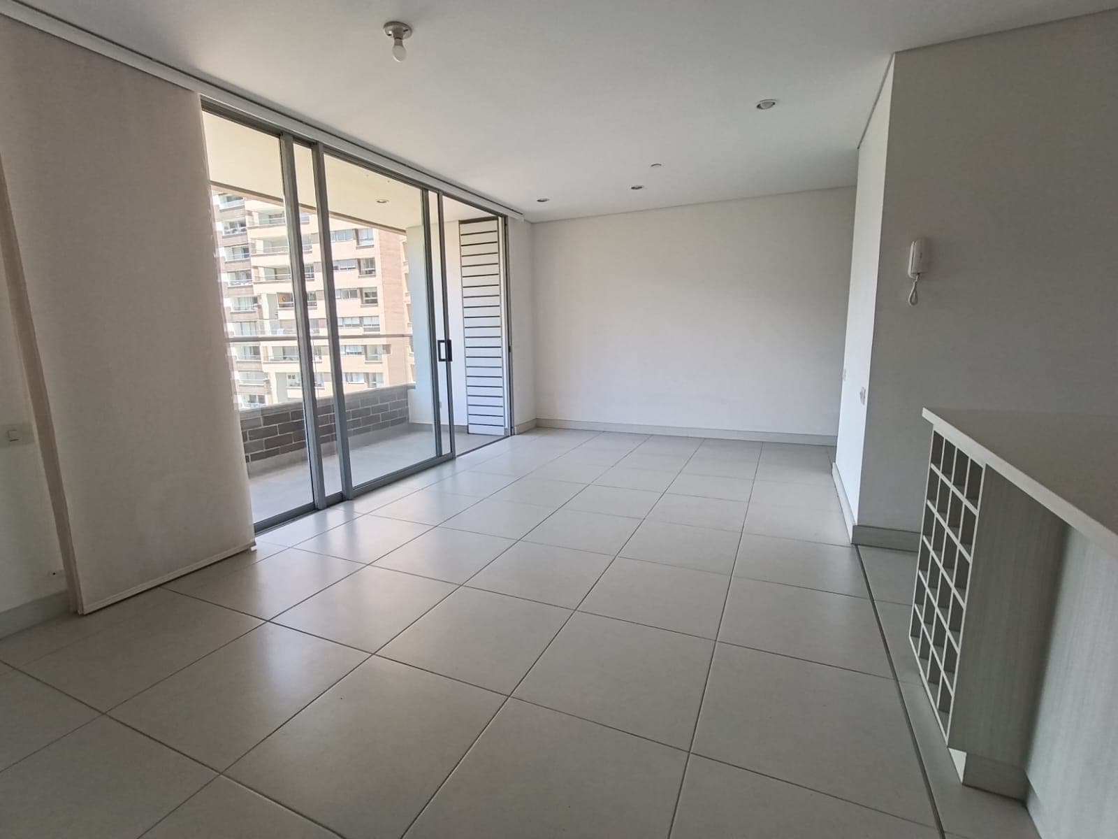 Apartamento en arriendo en Loma del Chocho, Envigado — foto 1 de 13