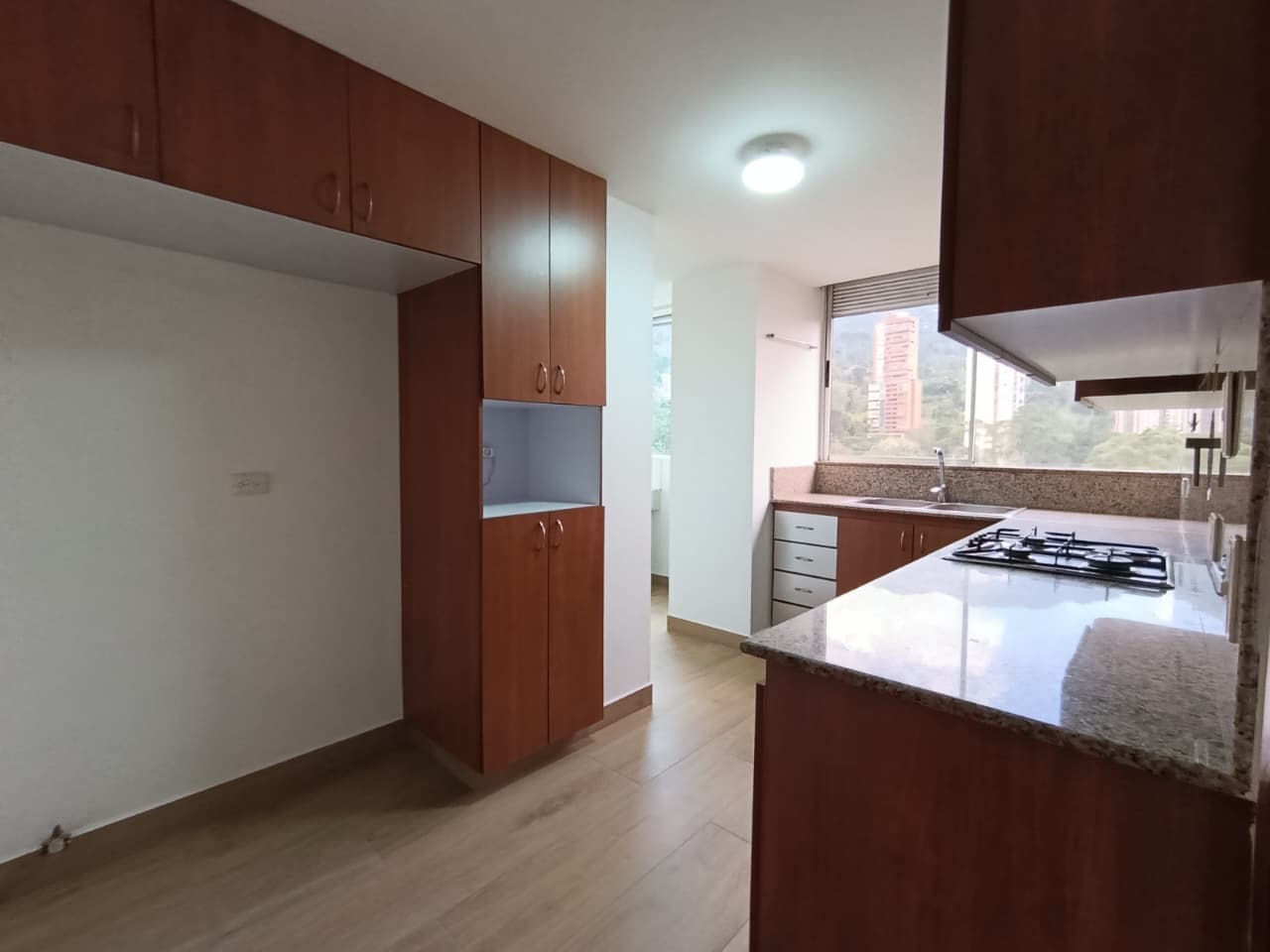 Apartamento en arriendo en Medellín — foto 2 de 20