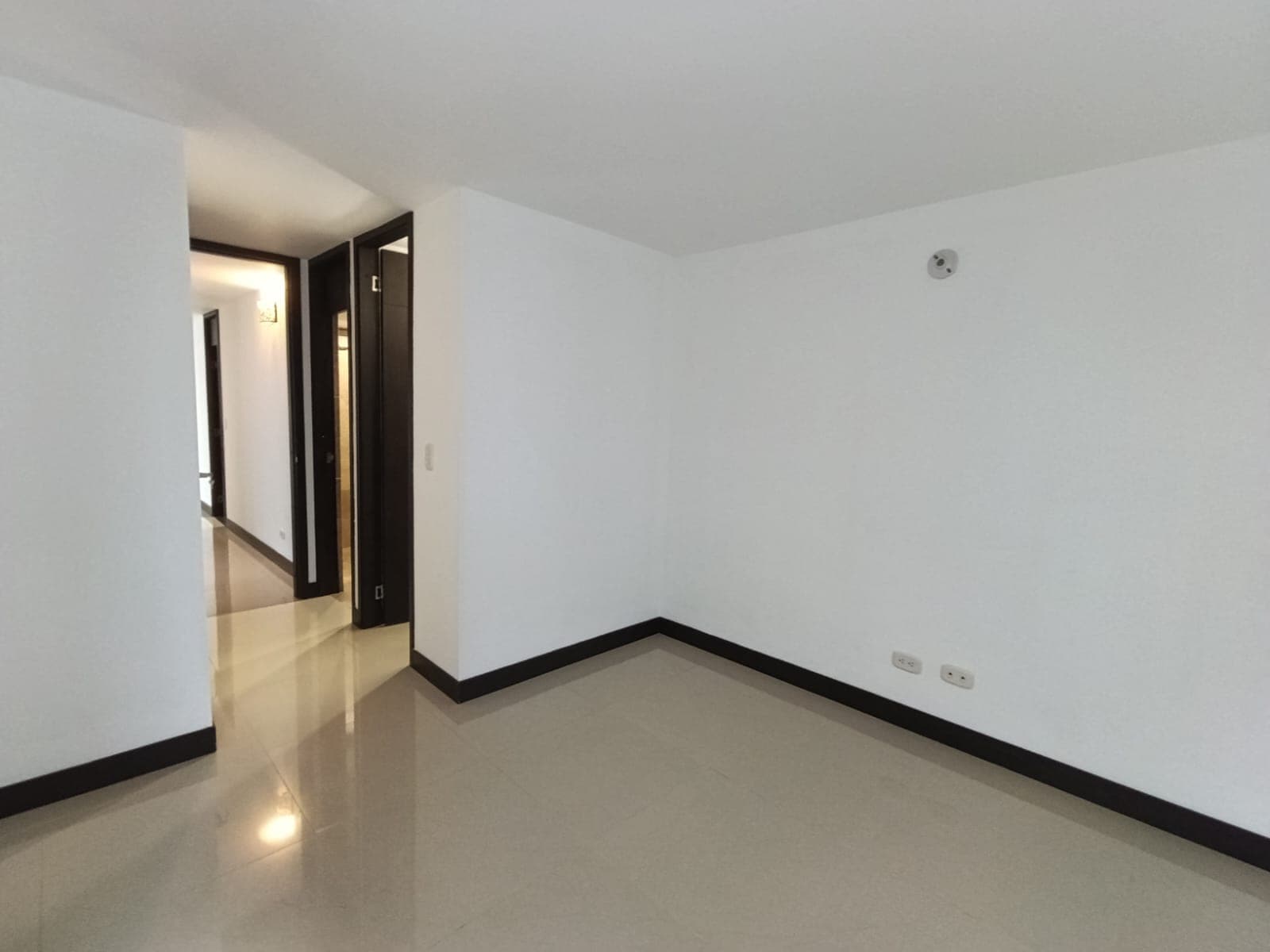 Apartamento en arriendo en Medellín — foto 1 de 20