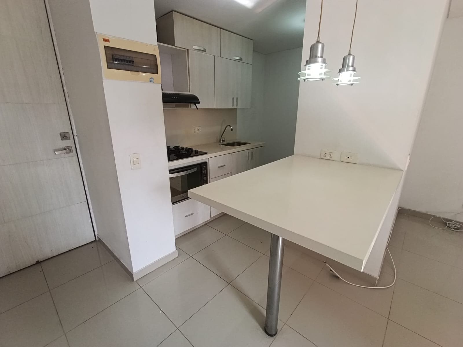 Apartamento en arriendo en Calasanz Parte Alta, La America, Medellín — foto 5 de 19