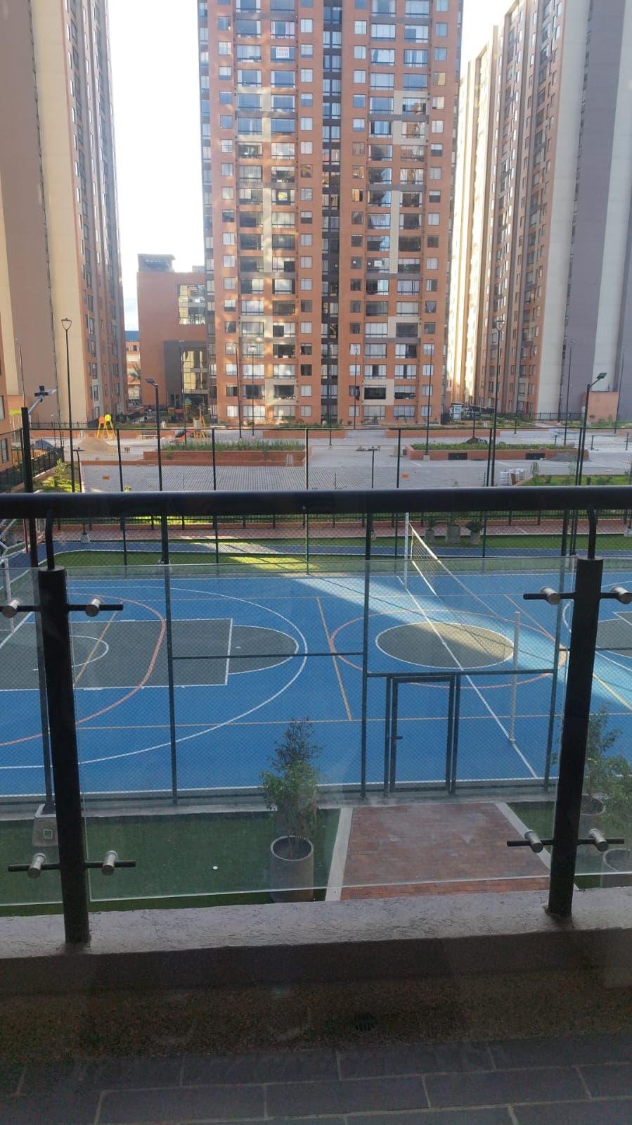 Apartamento en arriendo en Montevideo, Fontibon, Bogotá, D.C. — foto 2 de 12