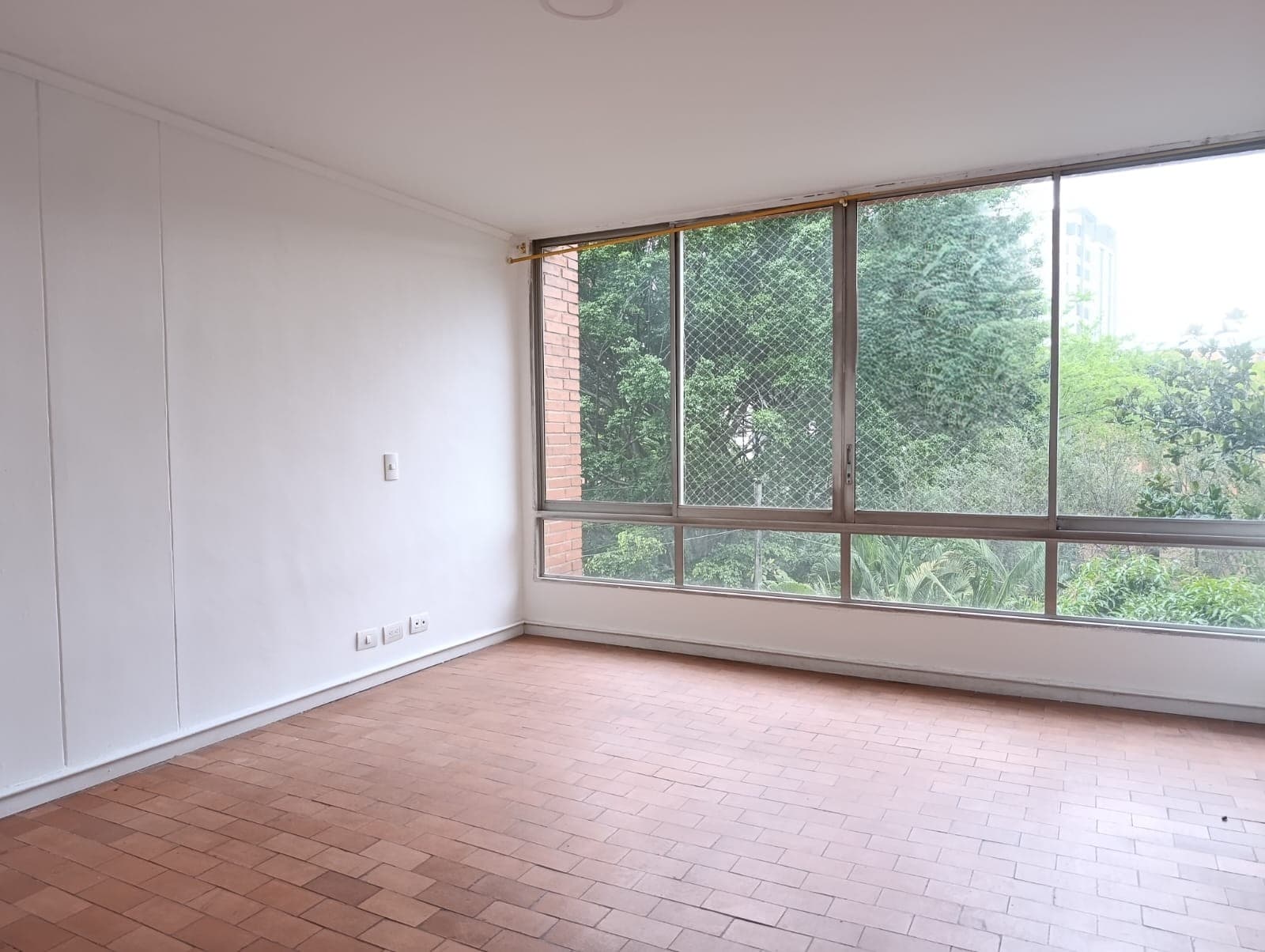 Apartamento en arriendo en Patio Bonito, El Poblado, Medellín — foto 4 de 13