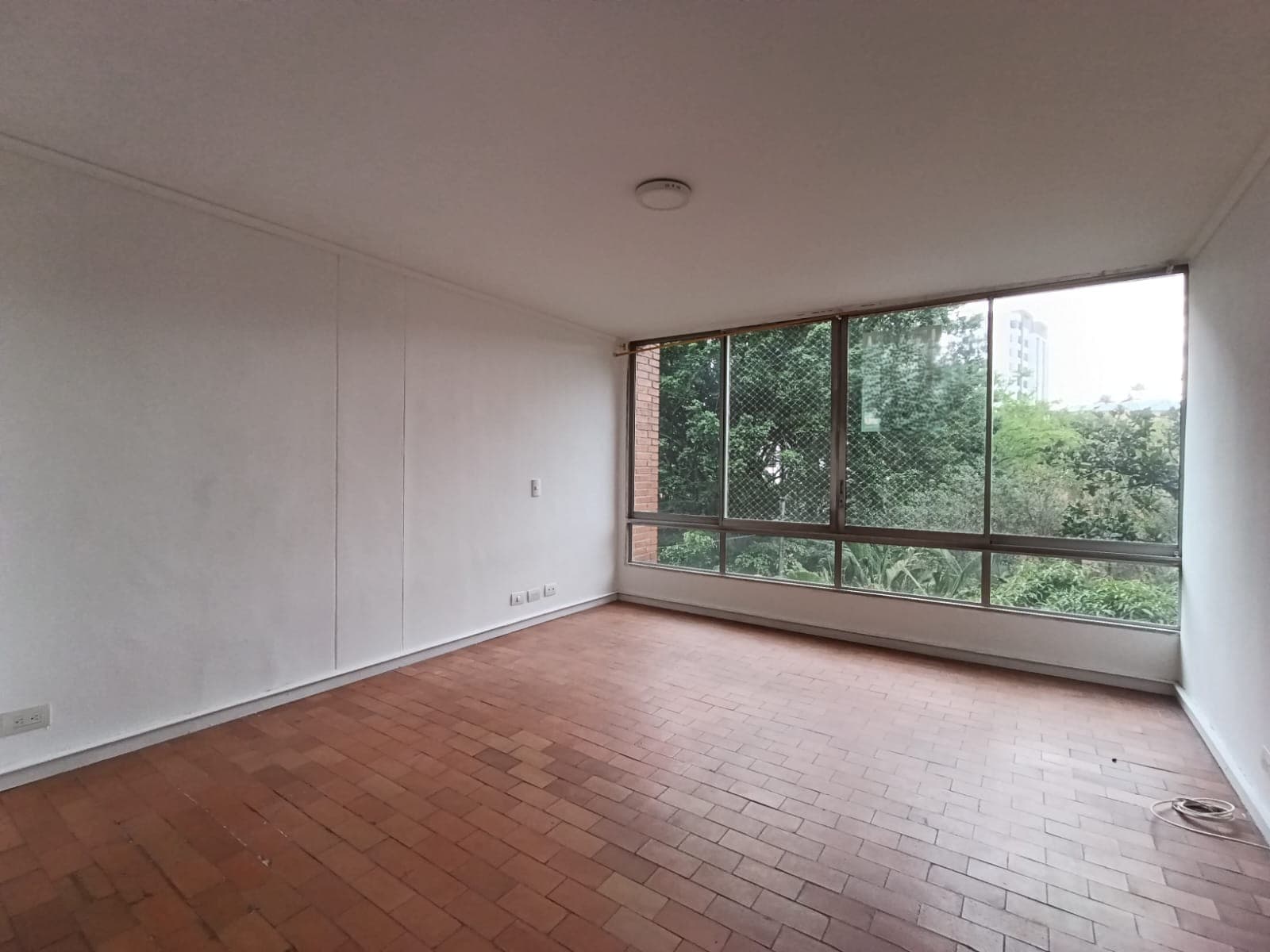 Apartamento en arriendo en Patio Bonito, El Poblado, Medellín — foto 5 de 13