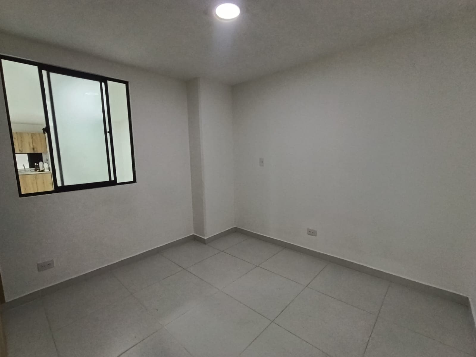 Apartamento en arriendo en Boston, Centro, Medellín — foto 3 de 12