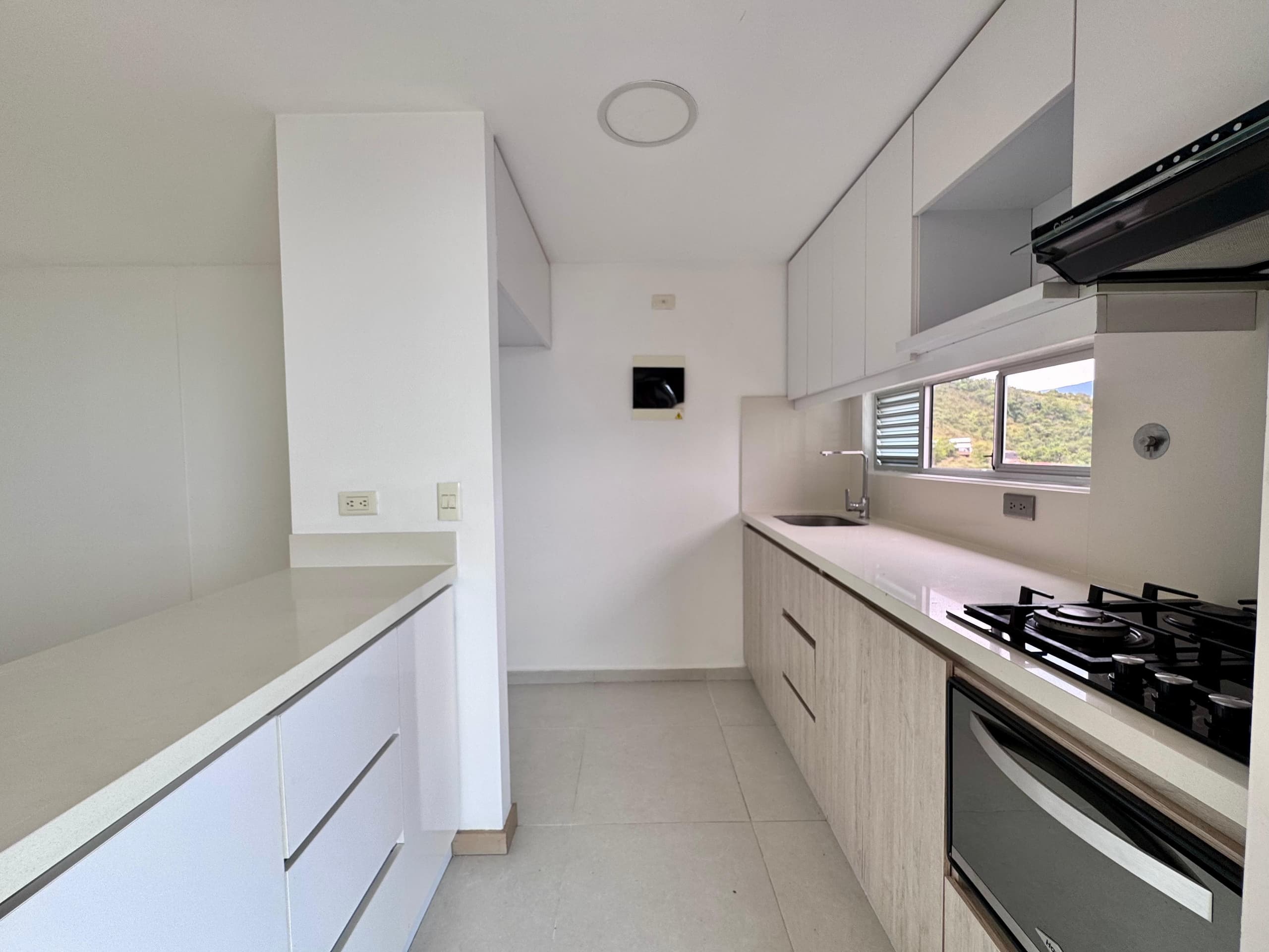 Apartamento en arriendo en Las Antillas, Envigado — foto 2 de 20