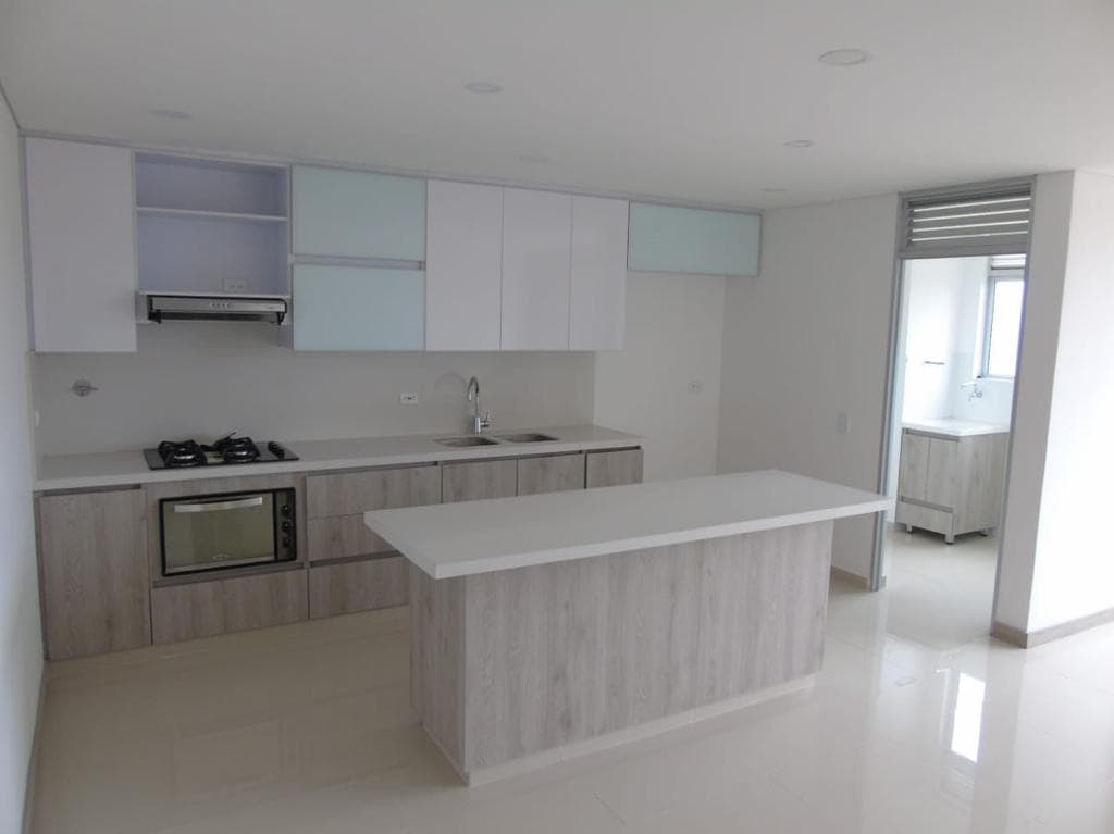 Apartamento en arriendo en Pontevedra, Envigado — foto 2 de 20