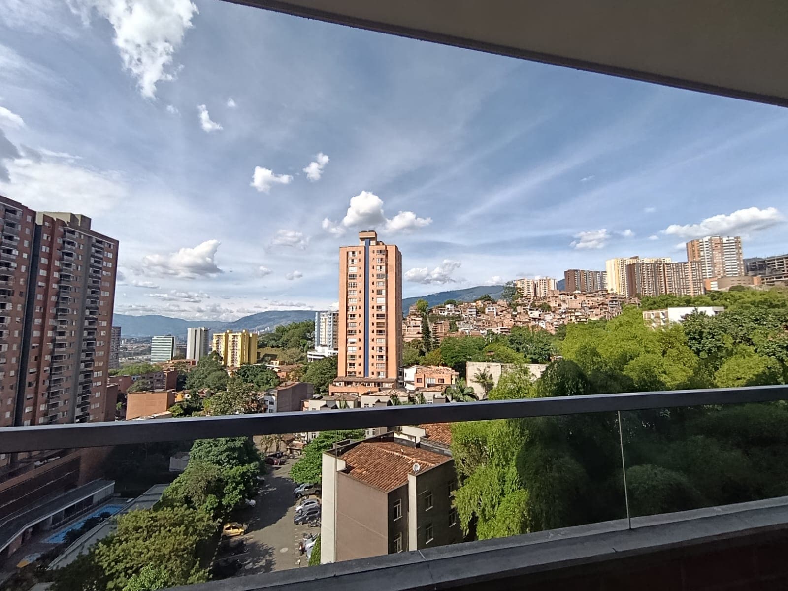 Apartamento en arriendo en Altos de las Flores, Sabaneta — foto 1 de 13