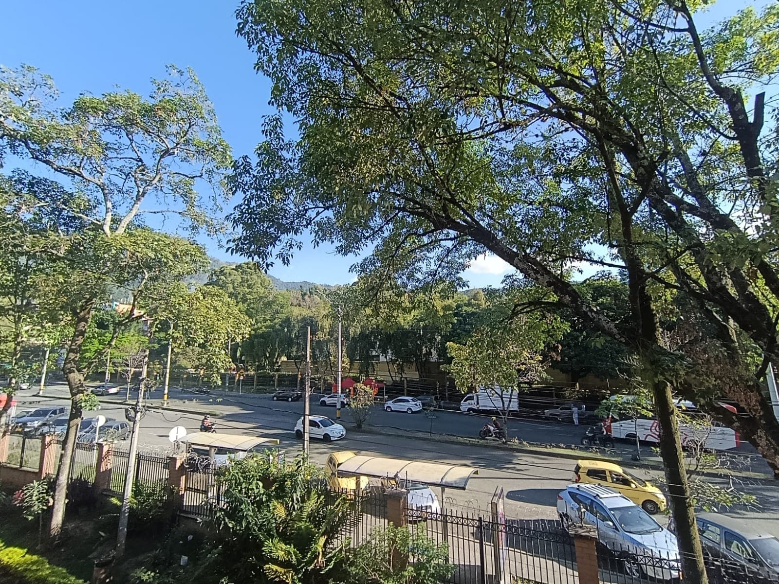 Apartamento en arriendo en Buenos Aires, Centro, Medellín — foto 1 de 16