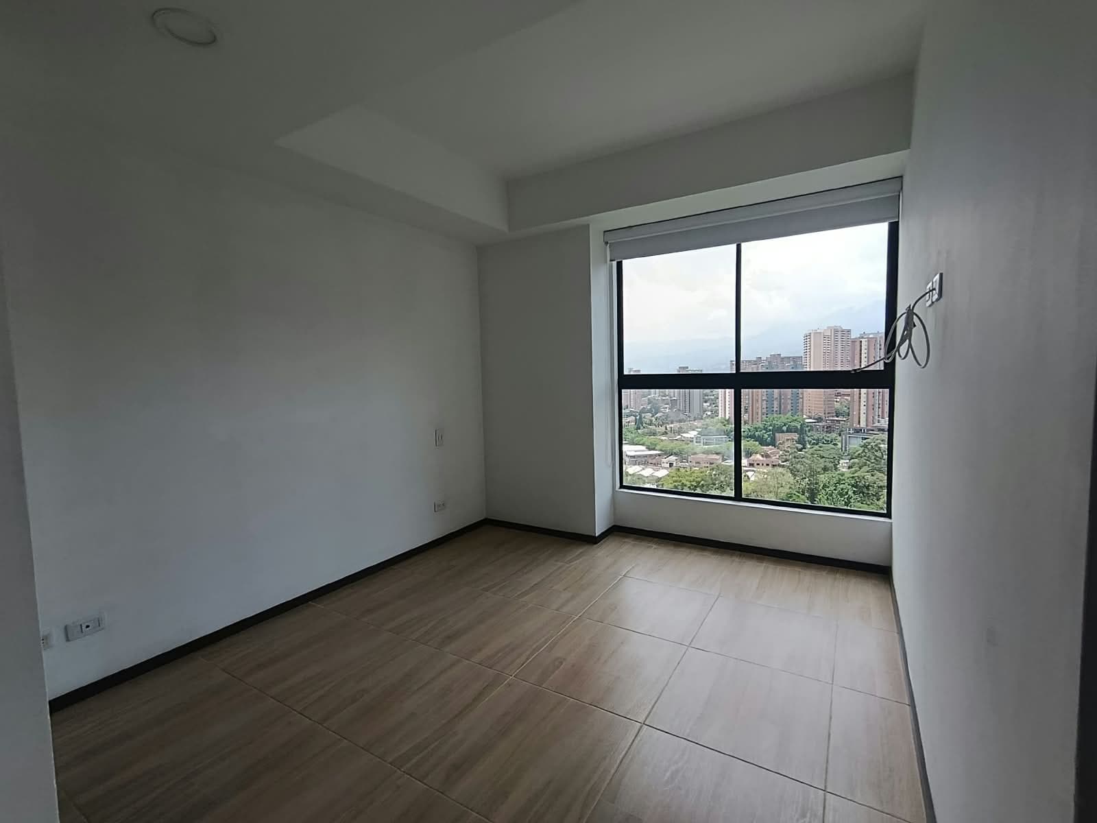 Apartamento en arriendo en El Carmelo Sabaneta — foto 2 de 19