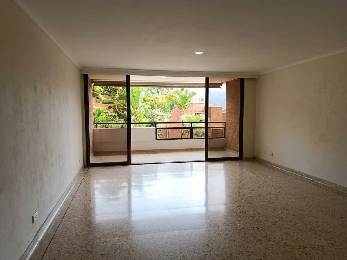 Apartamento en arriendo en Las Lomas, El Poblado, Medellín — foto 2 de 20