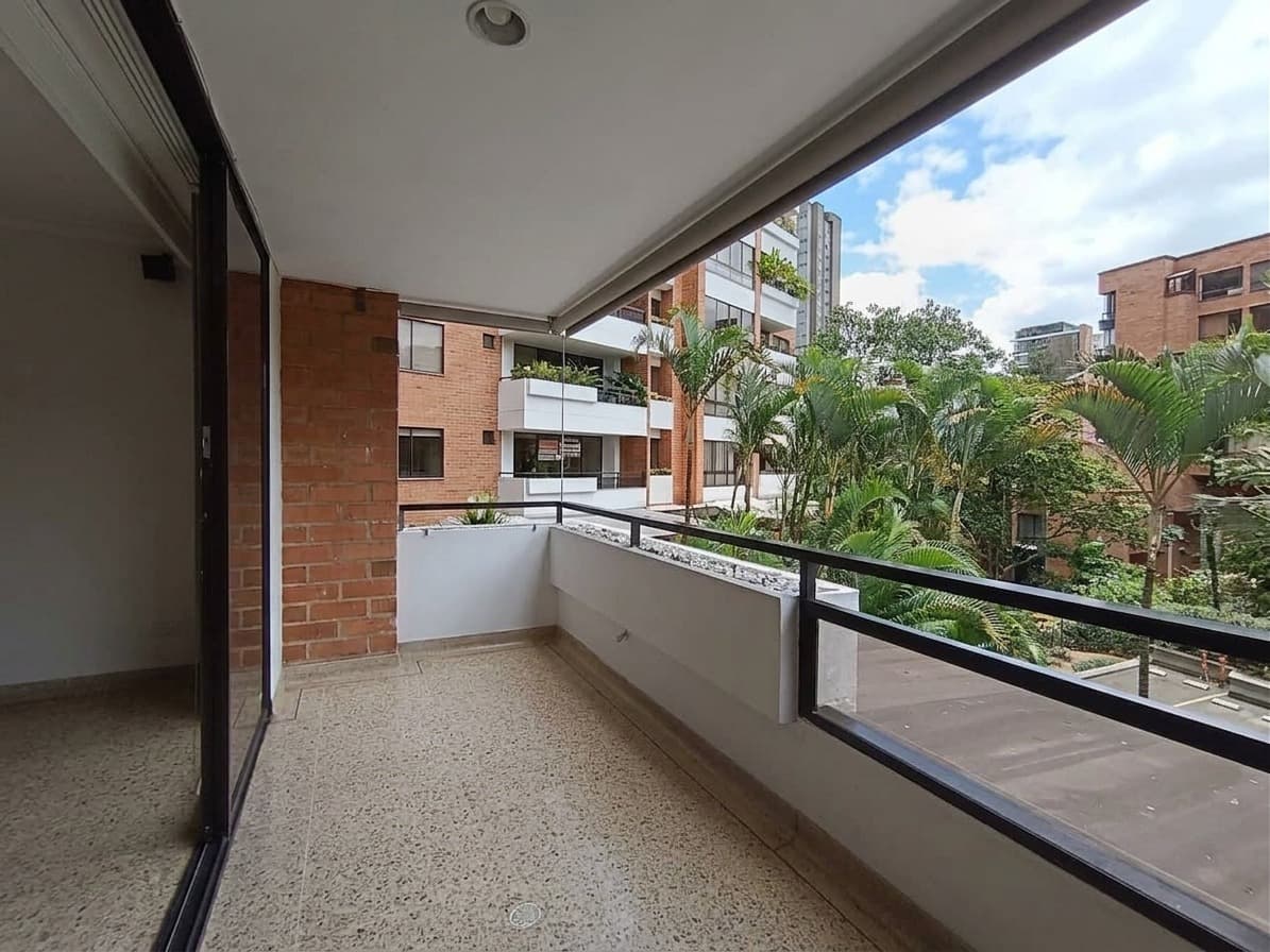 Apartamento en arriendo en Las Lomas, El Poblado, Medellín — foto 5 de 20