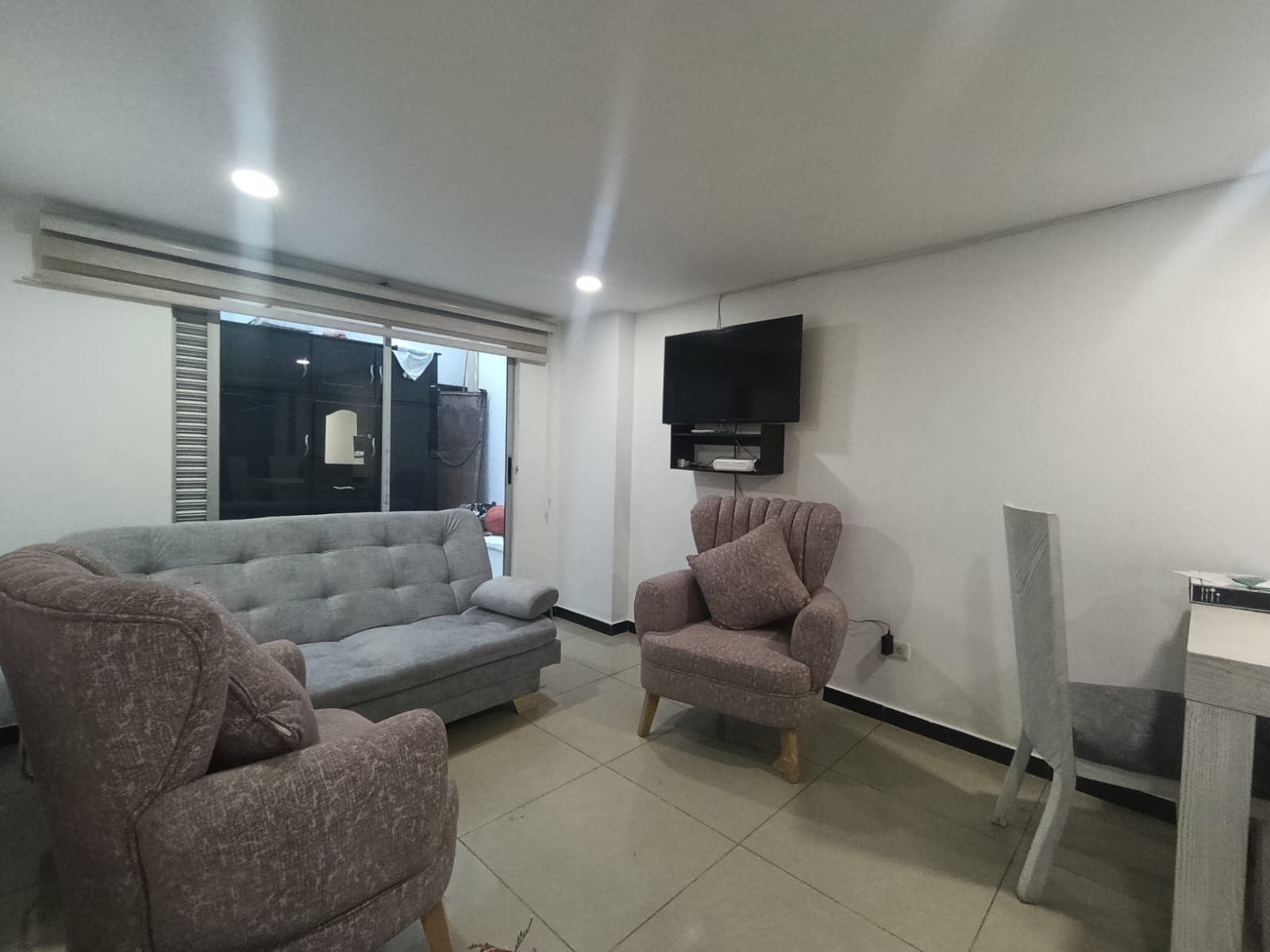 Apartamento en arriendo en Normandía, Engativa, Bogotá, D.C. — foto 1 de 10