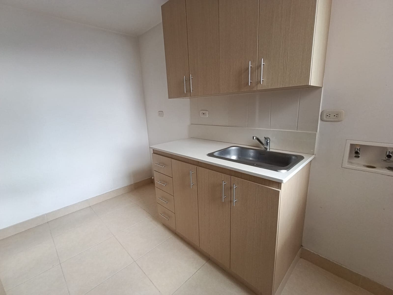 Apartamento en arriendo en Camino Verde, Envigado — foto 2 de 13