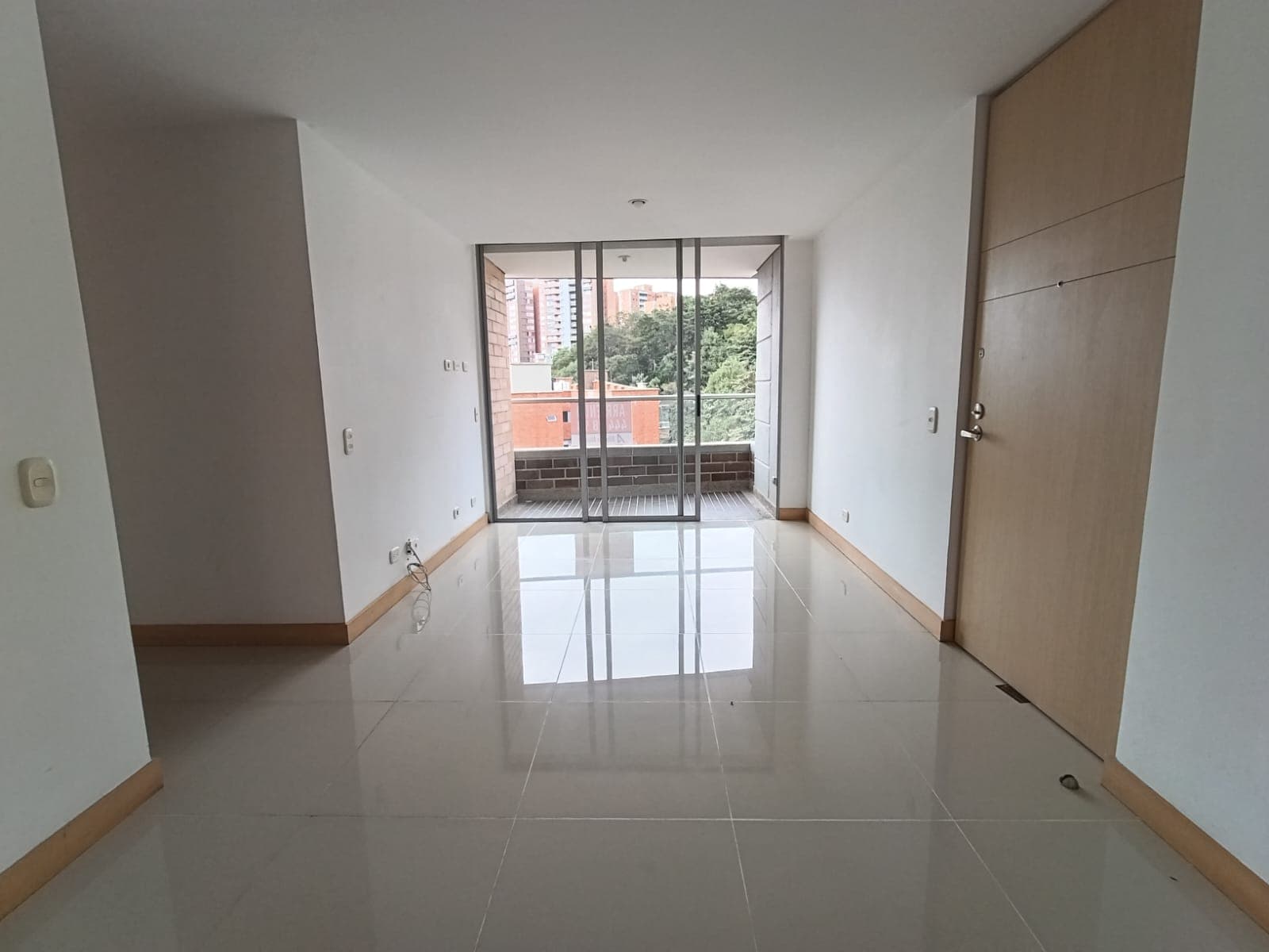 Apartamento en arriendo en Camino Verde, Envigado — foto 4 de 13