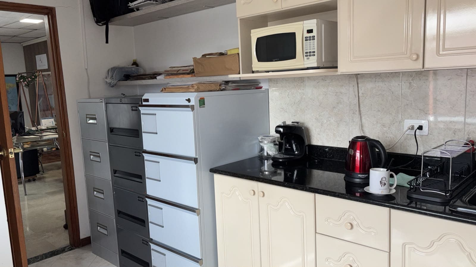Oficina en arriendo en Loma de los Parra, El Poblado, Medellín — foto 4 de 8