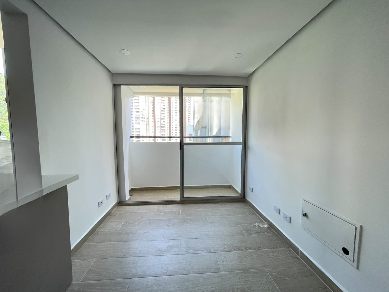 Apartamento en arriendo en La Loma de los Bernal, Belen, Medellín — foto 1 de 15