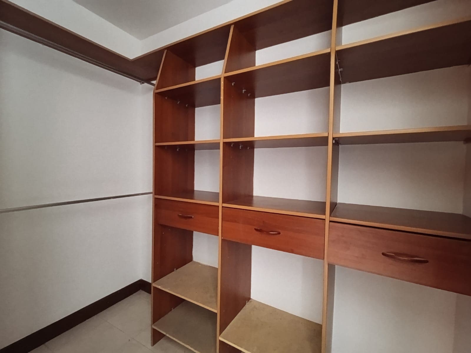Apartamento en arriendo en Patio Bonito, El Poblado, Medellín — foto 5 de 12