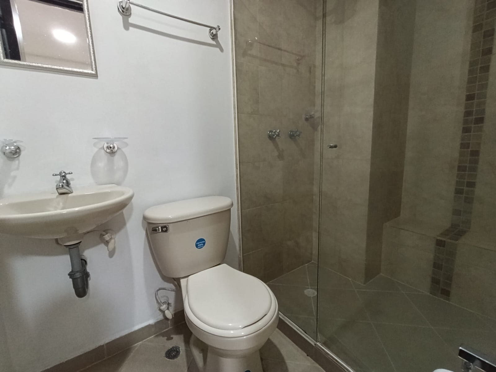 Apartaestudio en arriendo en Parque Sabaneta — foto 3 de 12