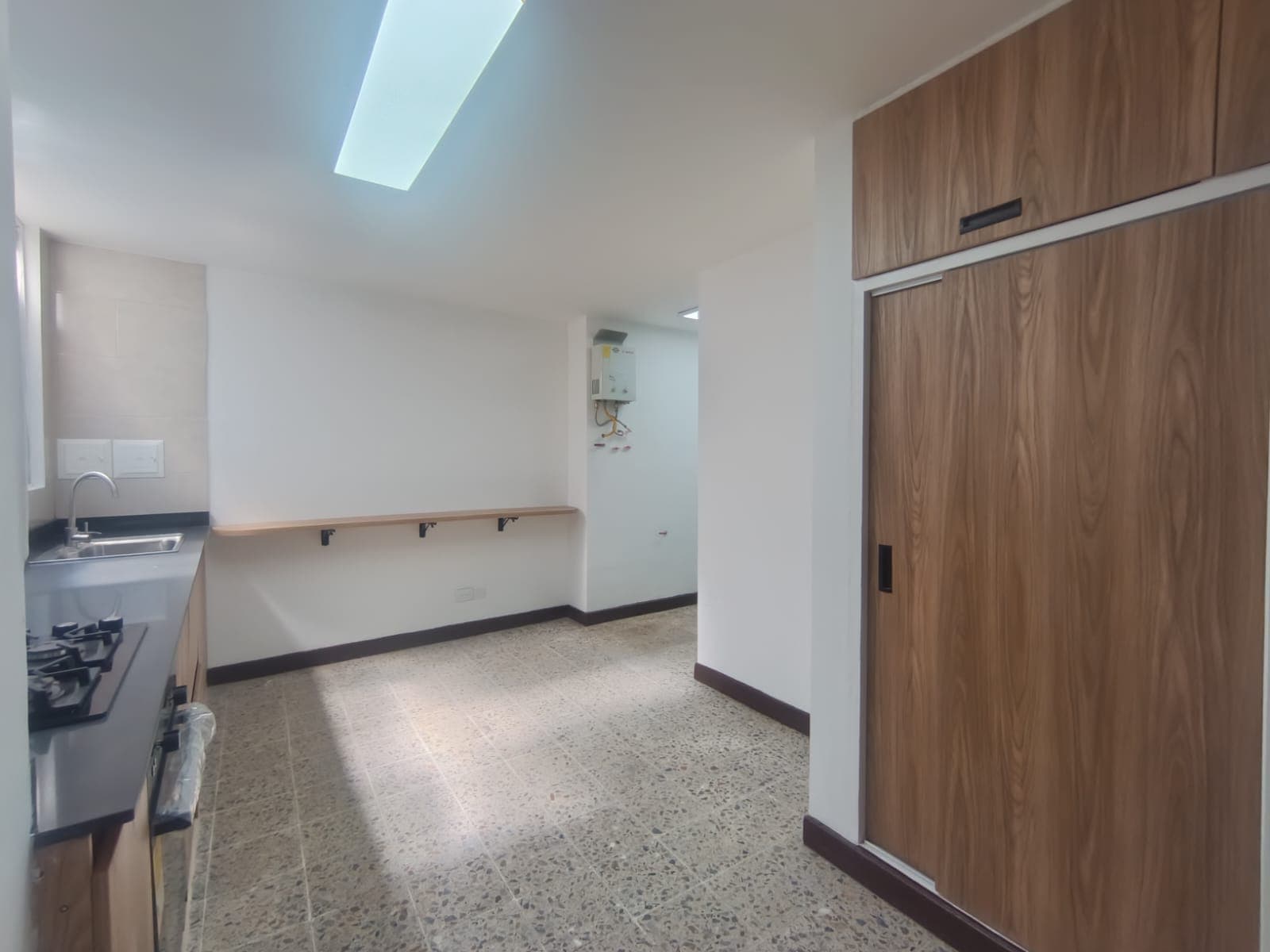 Apartamento en arriendo en Conquistadores, Laureles, Medellín — foto 4 de 20