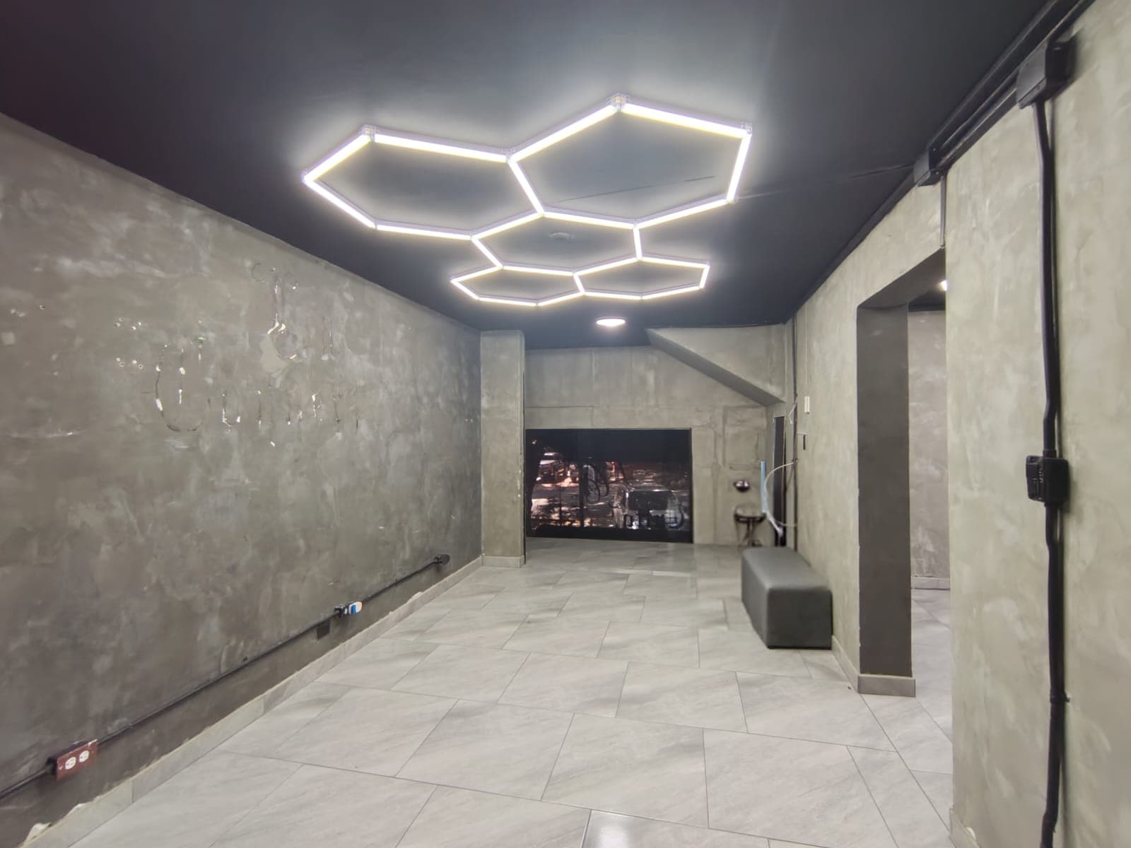 Local en arriendo en La Castellana, Laureles, Medellín — foto 4 de 8