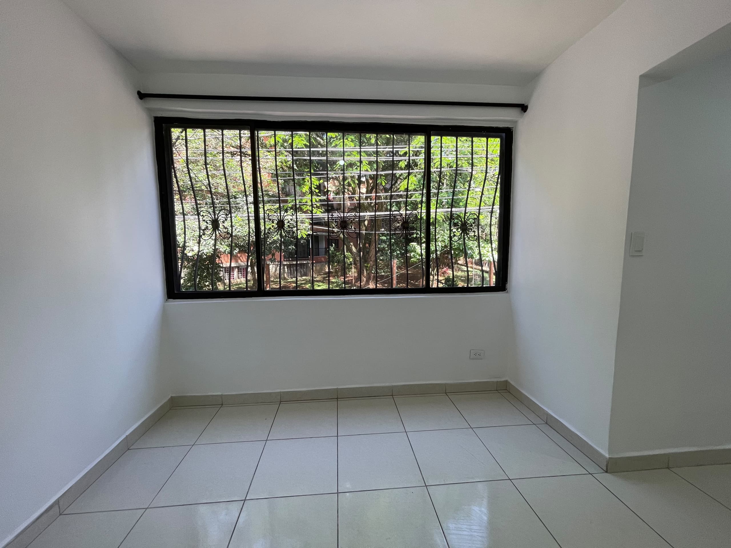 Casa Vivienda en arriendo en Las Playas, Belen, Medellín — foto 4 de 18