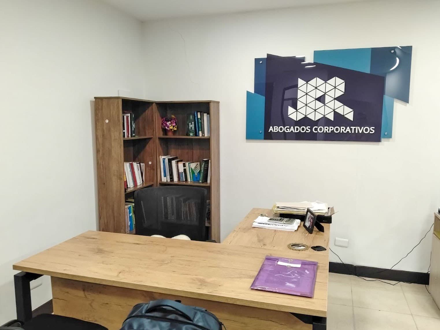 Oficina en arriendo en Milla de Oro, El Poblado, Medellín — foto 2 de 8