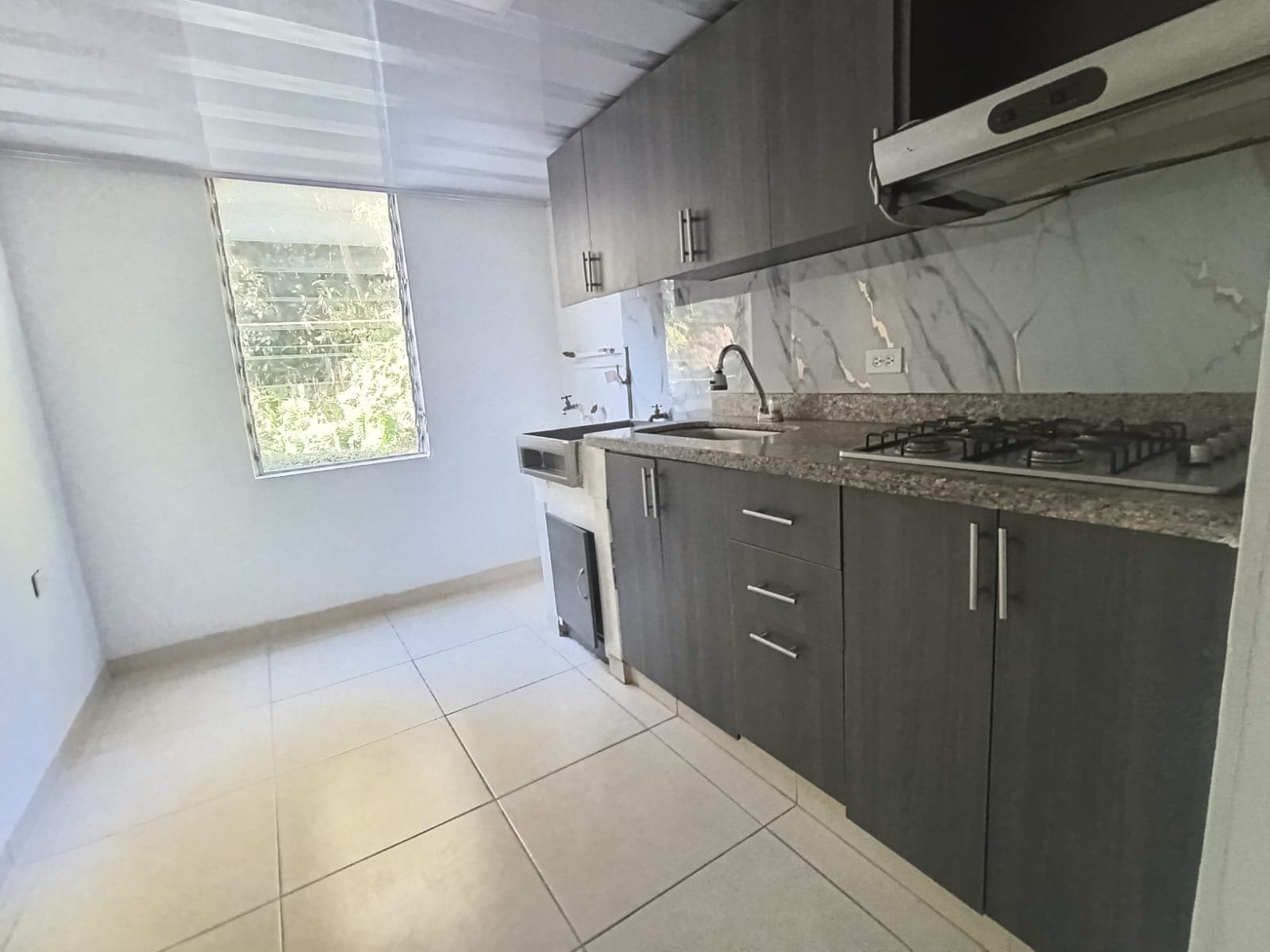 Apartamento en arriendo en La Paz, Envigado — foto 1 de 14