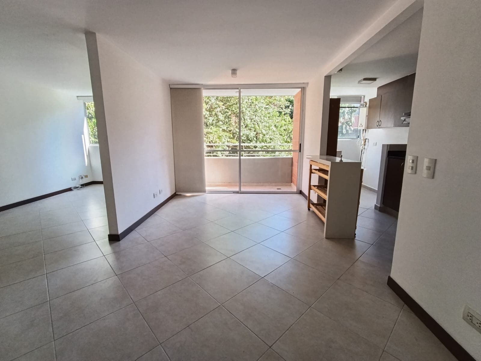 Apartamento en arriendo en Cumbres, Envigado — foto 5 de 15