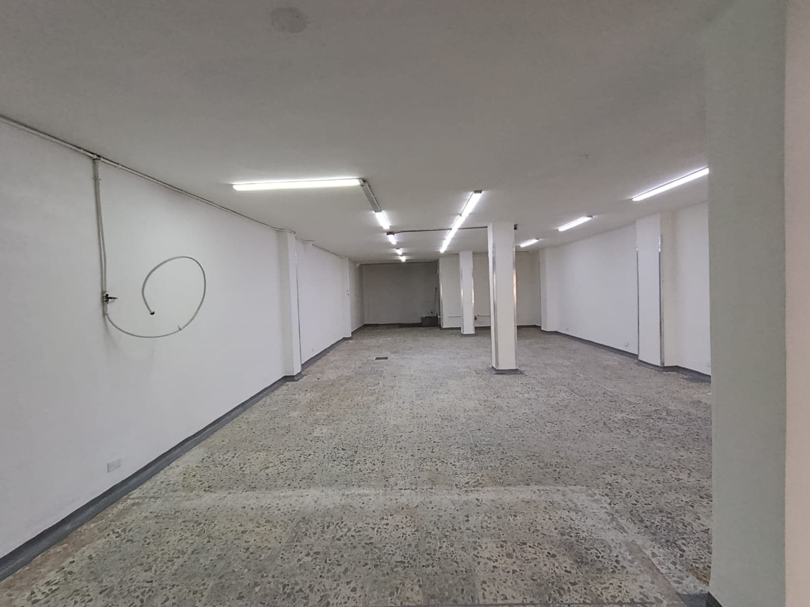 Local en arriendo en Holanda, Sabaneta — foto 3 de 13