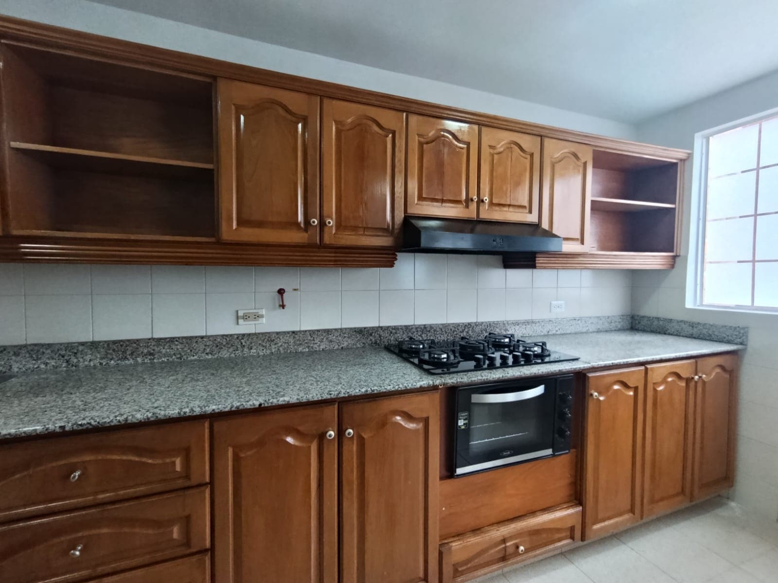 Apartamento en arriendo en San Lucas, El Poblado, Medellín — foto 4 de 17