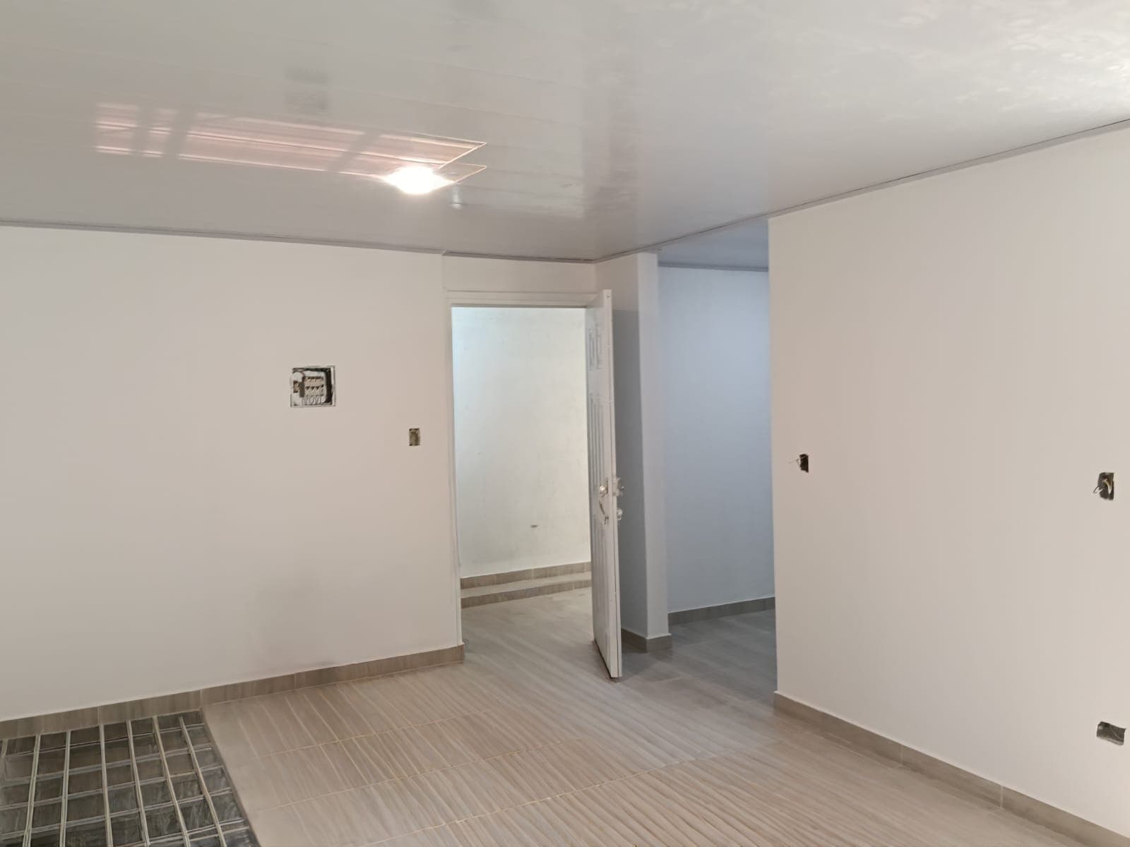 Apartamento en arriendo en Puente Aranda, Bogotá, D.C. — foto 3 de 13
