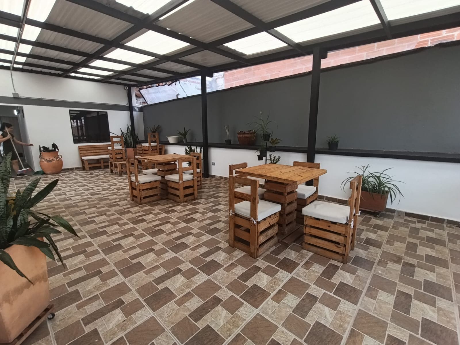Apartaestudio en arriendo en El Dorado Envigado — foto 2 de 14