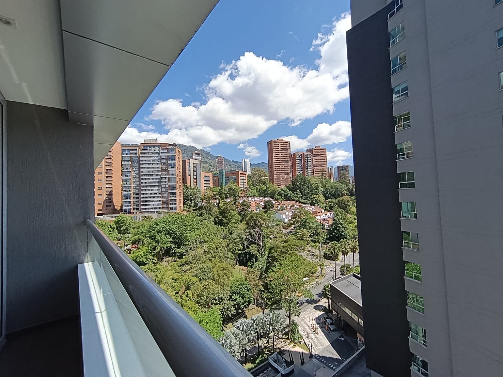 Apartaestudio en arriendo en Medellín — foto 5 de 17