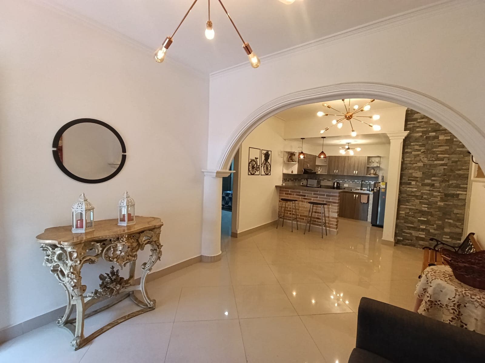 Apartaestudio en arriendo en Lorena, Laureles, Medellín — foto 3 de 20