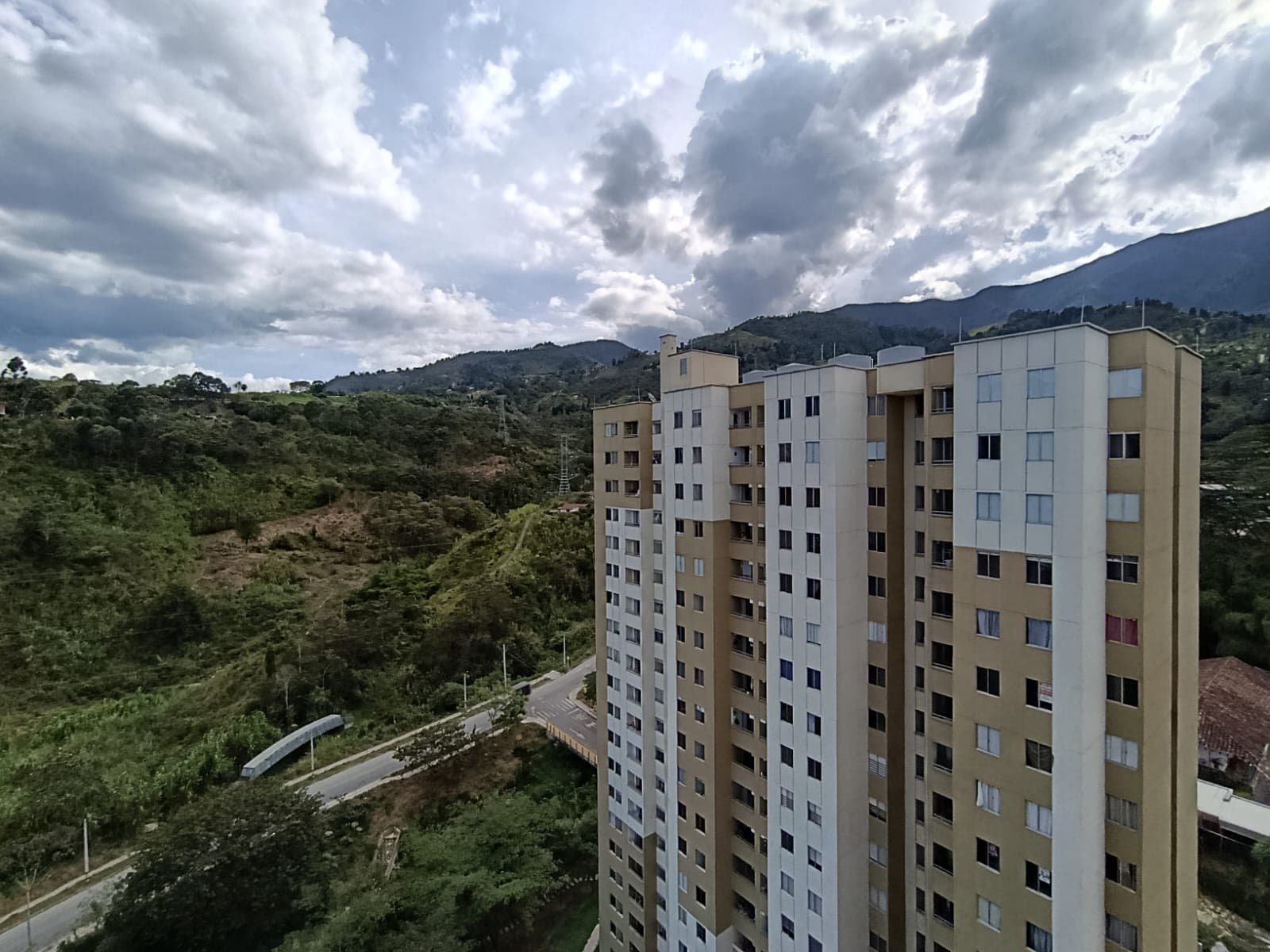 Apartamento en arriendo en La Aldea La Estrella — foto 2 de 15