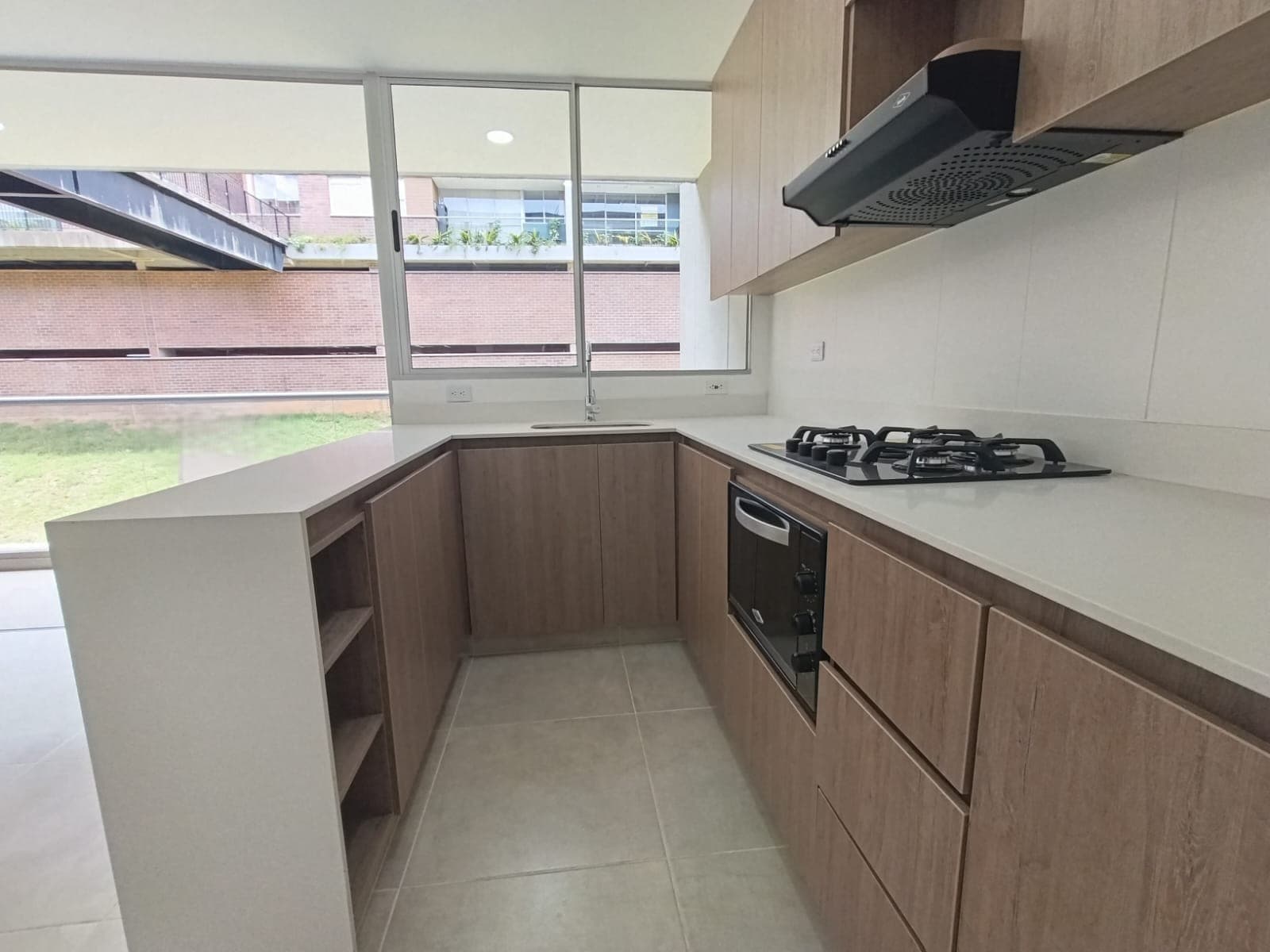 Apartamento en arriendo en La Ceja — foto 2 de 14