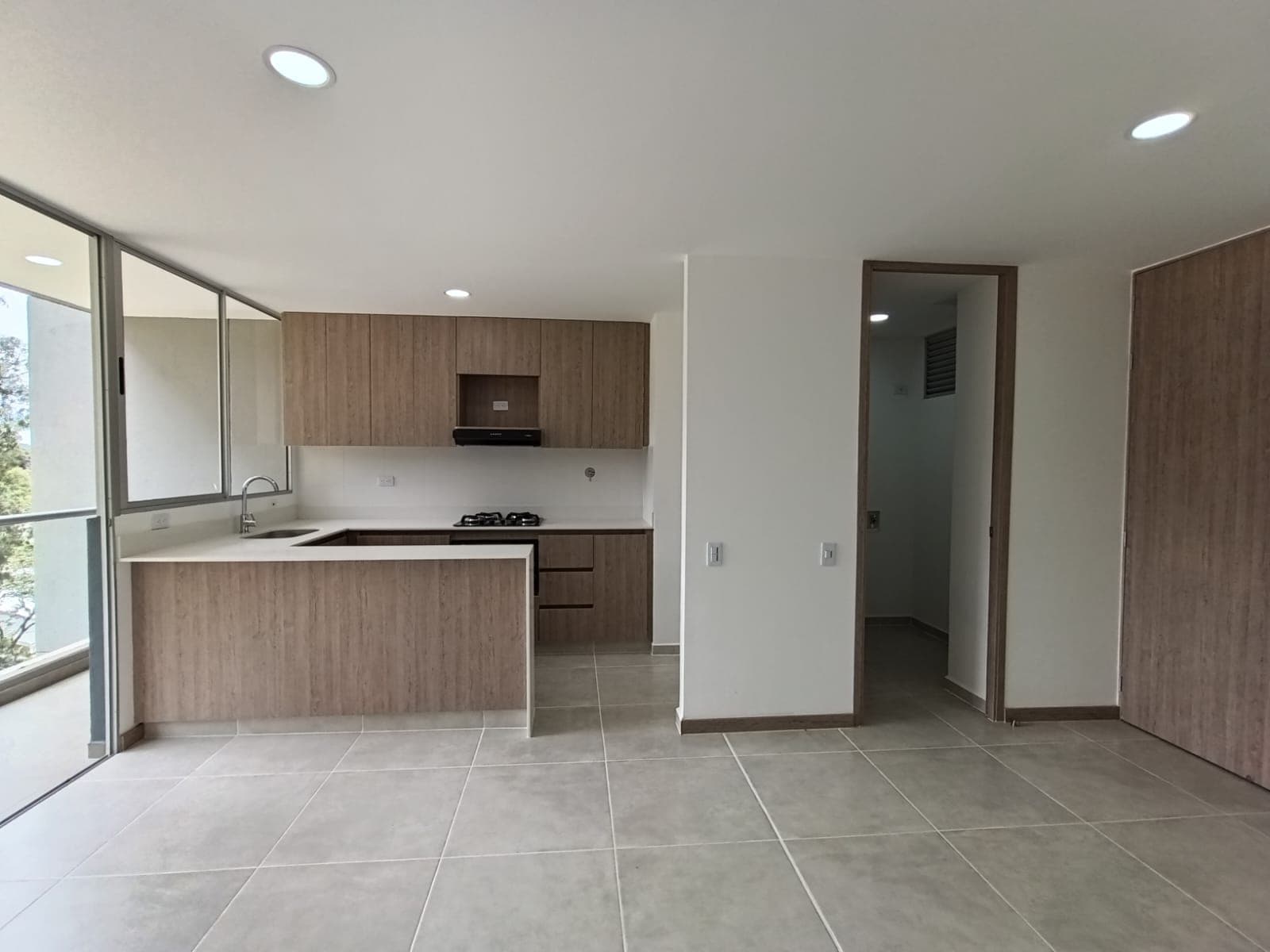 Apartamento en arriendo en La Ceja — foto 1 de 13