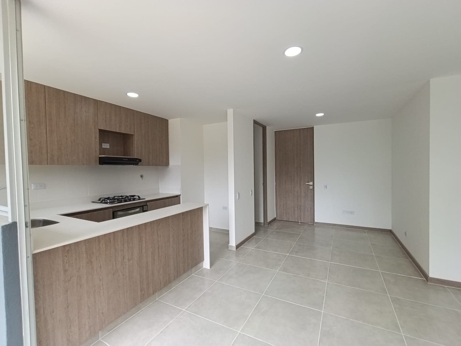 Apartamento en arriendo en La Ceja — foto 4 de 13