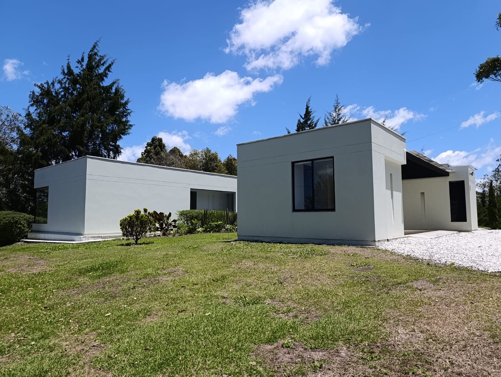 Casa Vivienda en arriendo en San Antonio de Pereira, Rionegro — foto 3 de 20