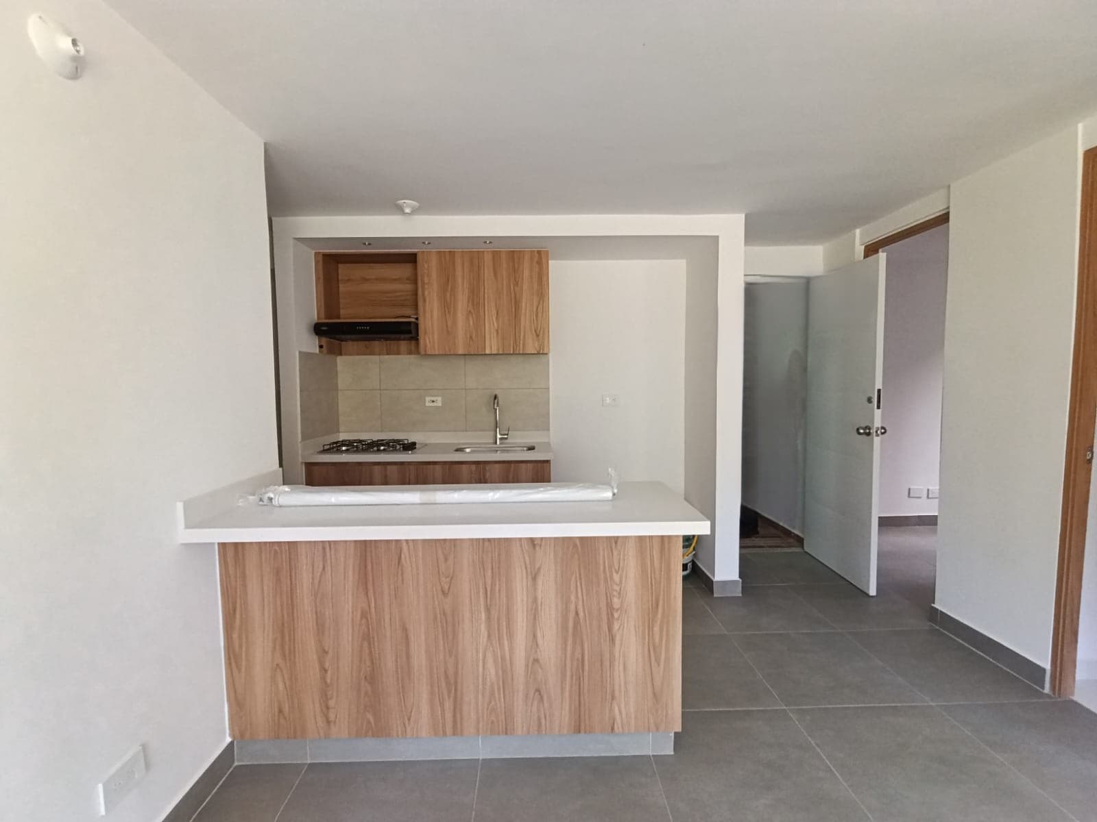 Apartamento en arriendo en El Porvenir Rio Negro, Rionegro — foto 1 de 12