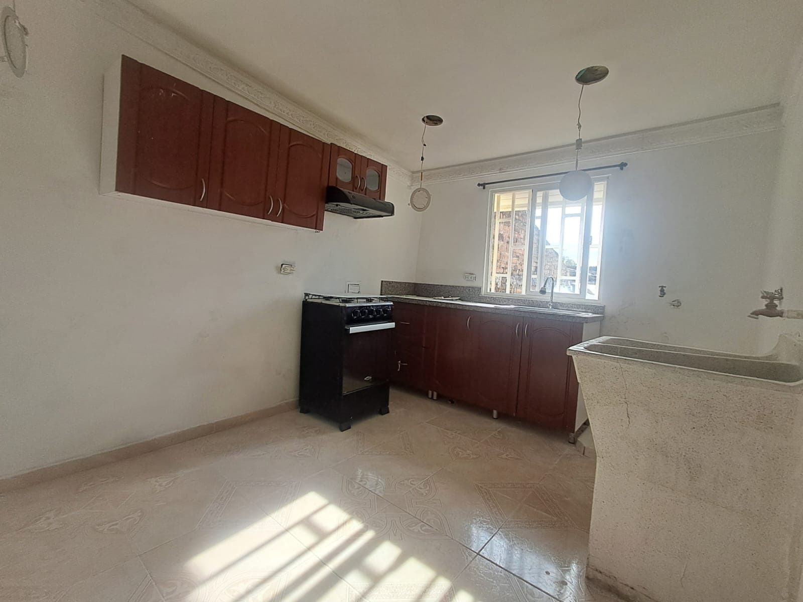 Apartamento en arriendo en Centro Pereira — foto 3 de 12