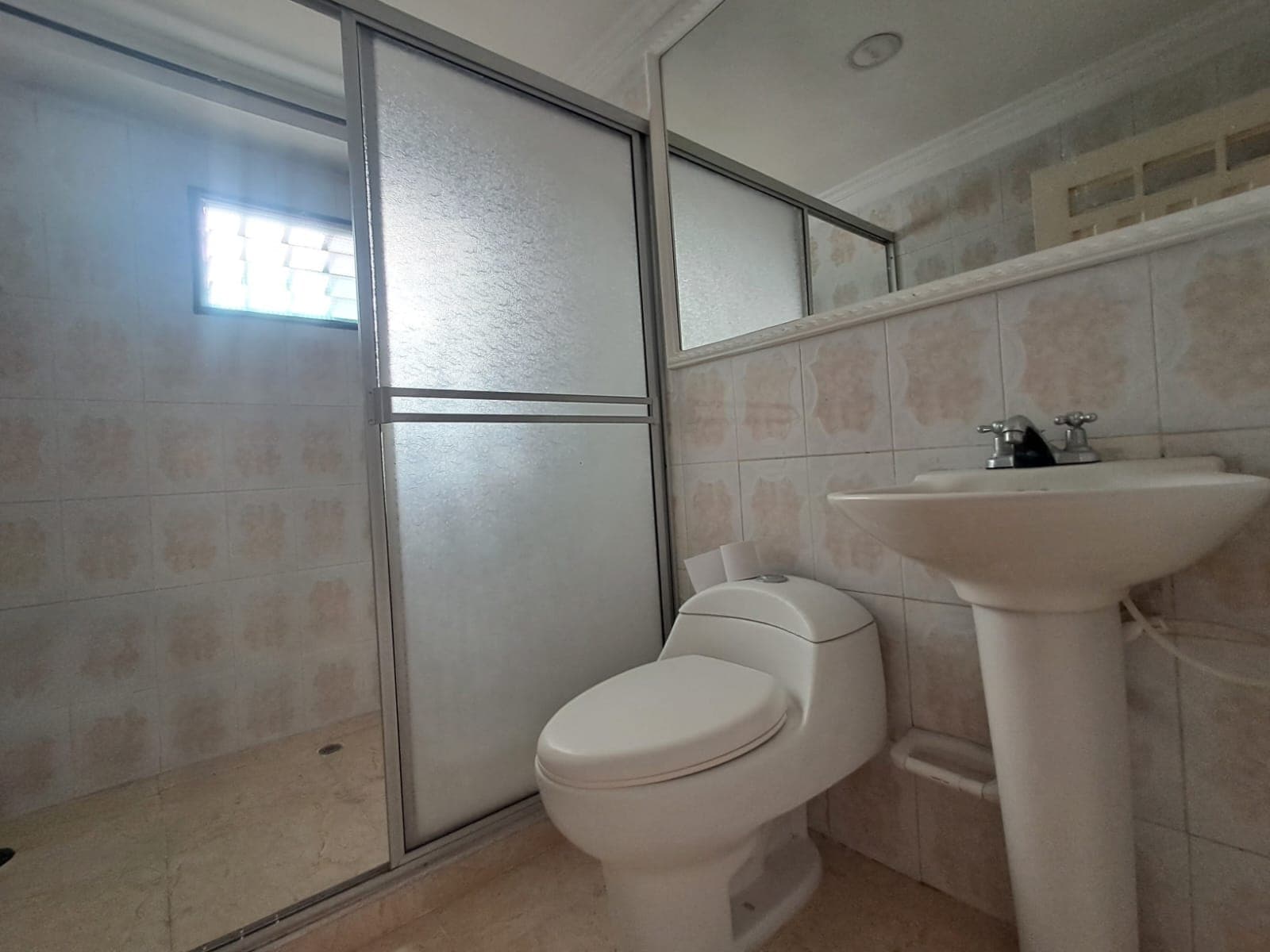 Apartamento en arriendo en Centro Pereira — foto 4 de 12