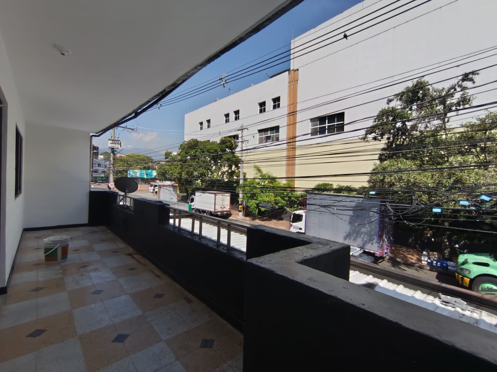 Casa Comercial en arriendo en Conquistadores, Laureles, Medellín — foto 3 de 20
