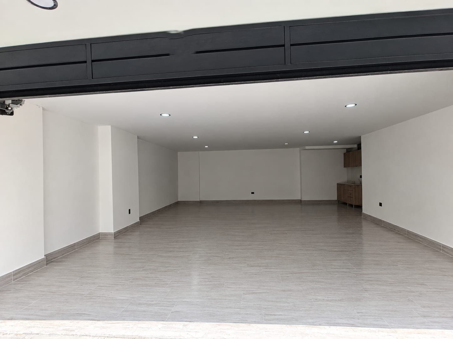 Local en arriendo en Barrio Mesa Envigado — foto 1 de 9