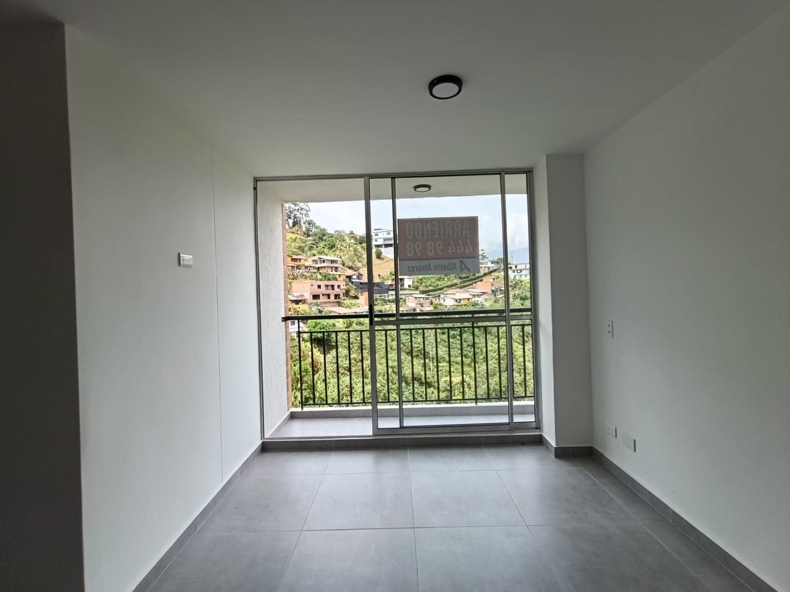 Apartamento en arriendo en Maria Auxiliadora, Sabaneta — foto 5 de 20