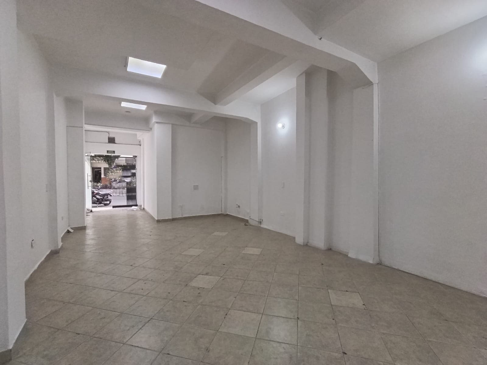 Local en arriendo en Barrio Mesa Envigado — foto 2 de 11
