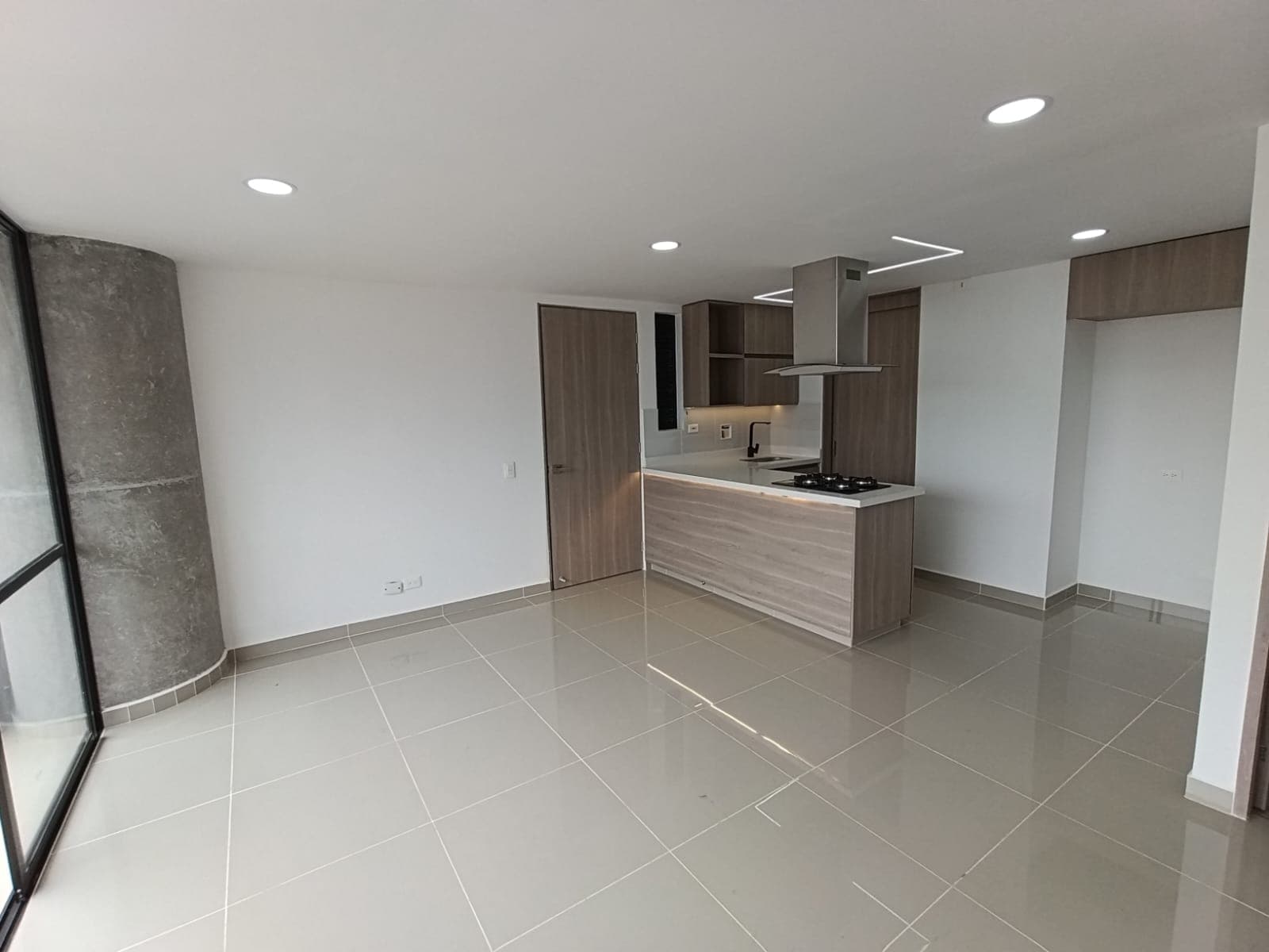 Apartamento en arriendo en Manchester, Bello — foto 4 de 14