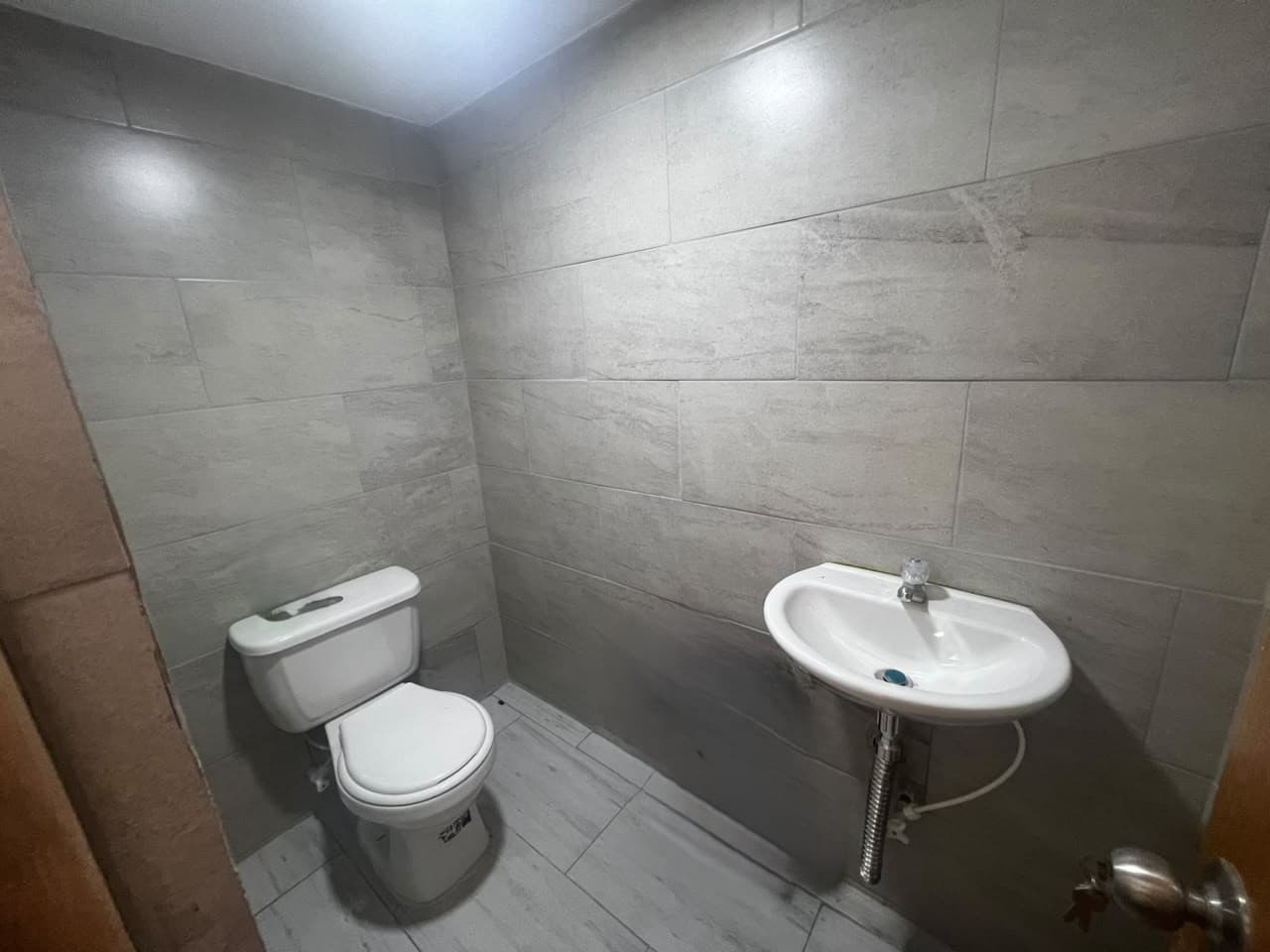 Local en arriendo en El Salvador, Centro, Medellín — foto 4 de 7